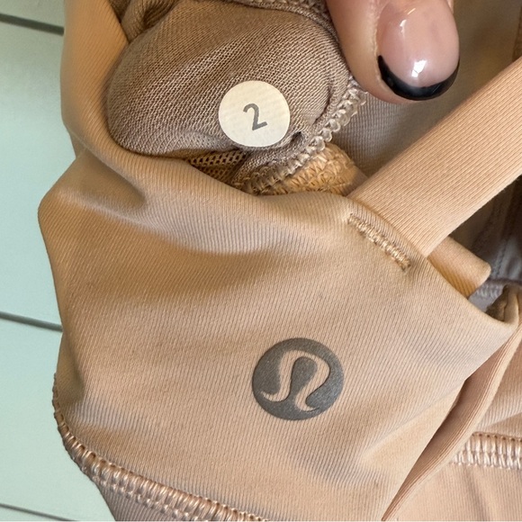 Lululemon energy bra light pink women's size 2 - Picture 3 of 3